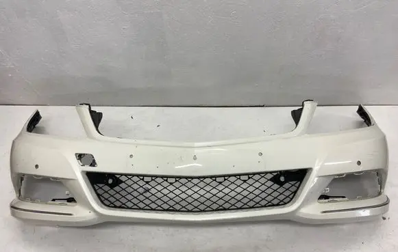 Mercedes-Benz C W204 Front bumper A2048805547