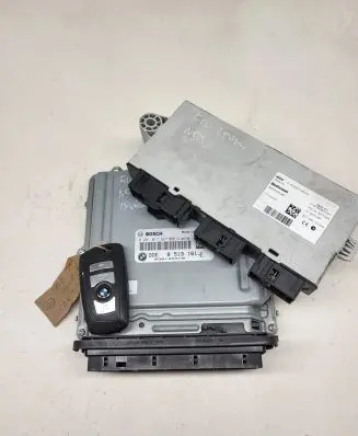 BMW 5 F10 F11 Engine ECU kit and lock set 8513161 9257036 030145979