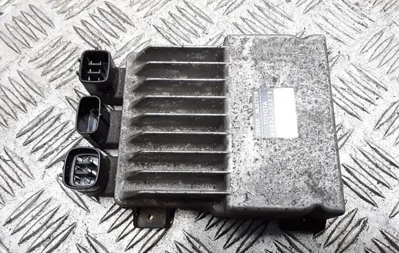 Lexus IS 220D-250-350 Fuel injection control unit/module 8987120070 1310001371