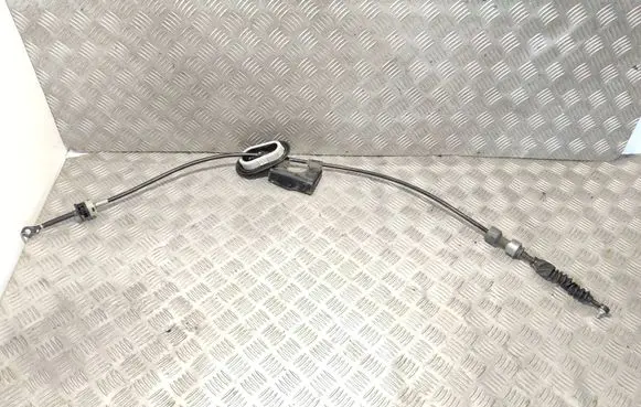 Nissan Qashqai Gear shift cable linkage 112113416 112113415