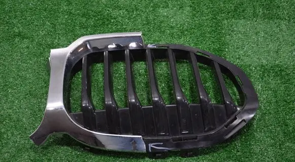 BMW 1 F40 Front grill 7450957 7450959