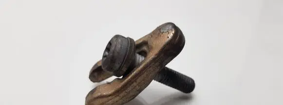Renault Scenic II - Grand scenic II Fuel Injector clamp holder
