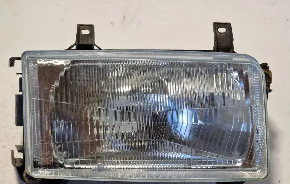 Volkswagen Transporter - Caravelle T4 Headlight/headlamp