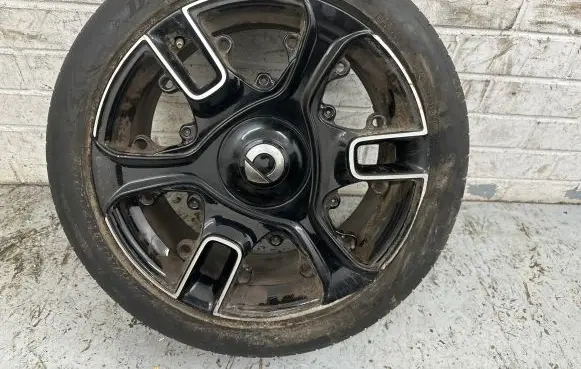 R19 alloy rim