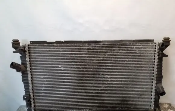 Coolant radiator