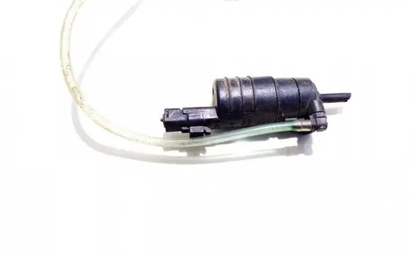 Renault Kangoo I Windscreen/windshield washer pump 7700431079