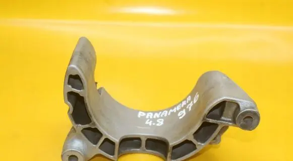 Generator/alternator bracket