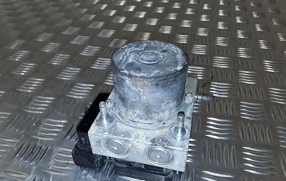 Renault Master III ABS Pump 2265106516 0265956535