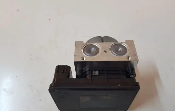Ford Mustang VI ABS Pump JR3C2C219AC JR3C2B373AB