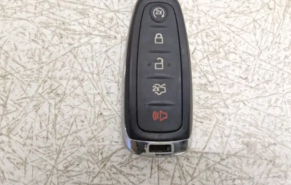 Ford Escape III Ignition key/card BT4T15K601 BT4T15K601HZ M3N5WY8609