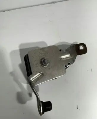 Audi A3 S3 8V Alarm system siren 8V2951285