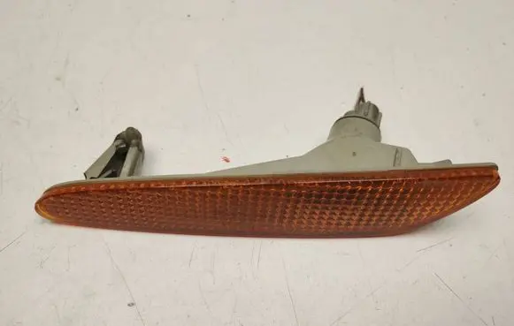 Mercedes-Benz SL R230 Front fender indicator light A2308200121