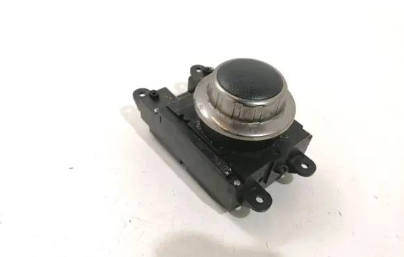 BMW 5 E60 E61 Head unit multimedia control 6944884