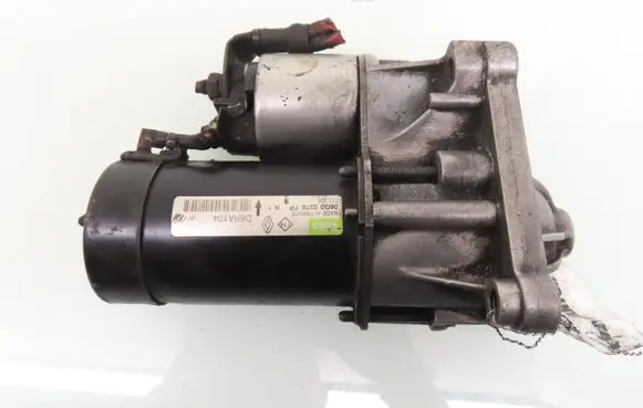 Renault Kangoo I Starter motor D6RA104