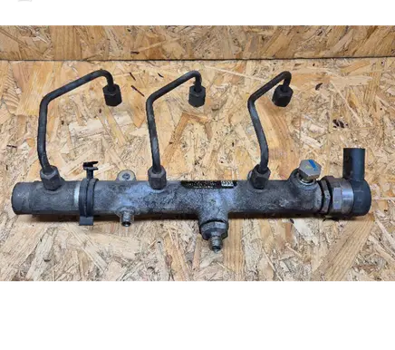 Audi A4 S4 B7 8E 8H Fuel main line pipe 059130090J 001598L2 F00R001823