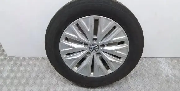 Volkswagen Jetta USA R16 alloy rim 5GM601025AC