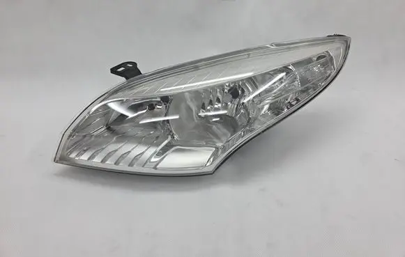 Renault Megane III Headlight/headlamp SPEED260600017R 260600017R