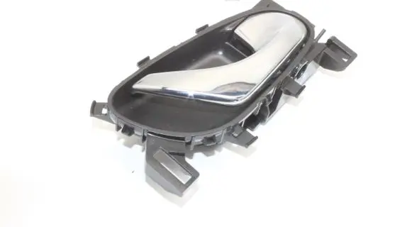 Nissan X-Trail T32 Front door interior handle
