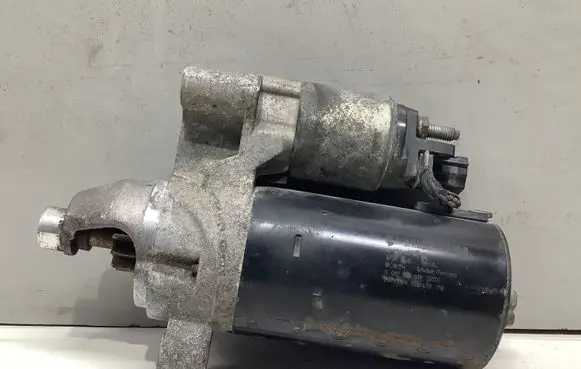 Audi A4 S4 B8 8K Starter motor 03L911021E