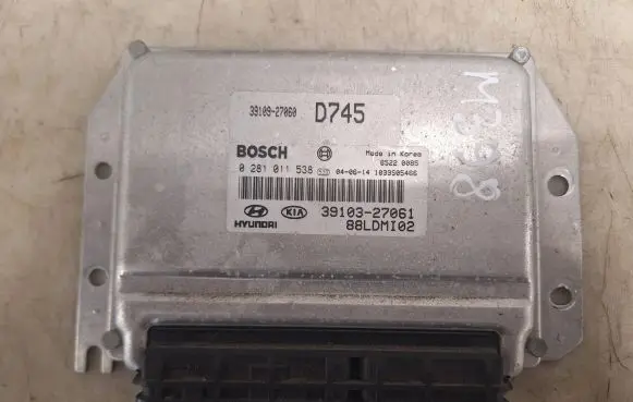KIA Cerato Engine control unit/module 0281011538