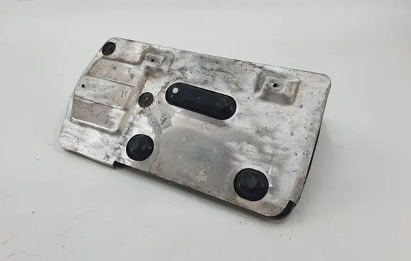 BMW 5 E34 Battery tray 8365371
