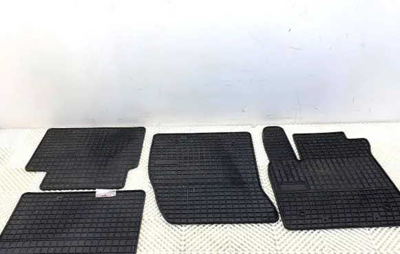 Ford Focus Interior carpet 