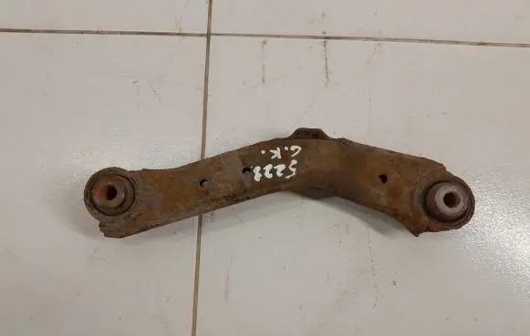 Hyundai Santa Fe Rear upper control arm/wishbone NOCODE