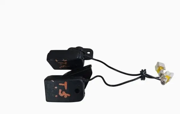 Peugeot RCZ Rear seatbelt buckle 6175225
