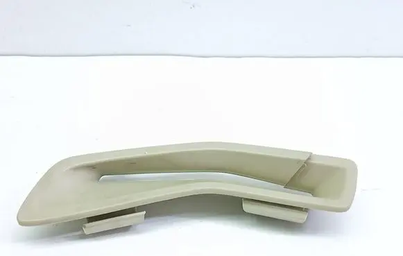 Volvo XC60 Seat belt trim 01287355