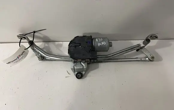 BMW 4 F32 F33 Front wiper linkage and motor 7021316