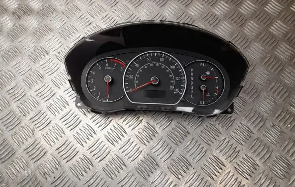 Suzuki SX4 Speedometer (instrument cluster) 3411080J40