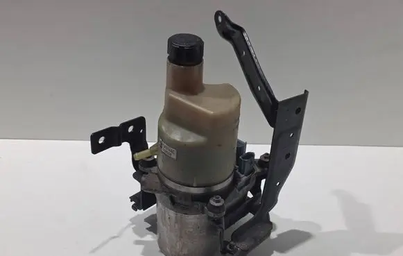 Volvo C30 Power steering pump 9v613k514ac 31202089AF