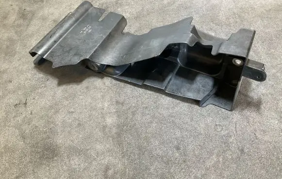 Mercedes-Benz Sprinter W906 Side radiator support slam panel A9068890131
