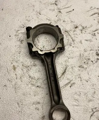 Nissan X-Trail T30 Connecting rod/conrod 5M3