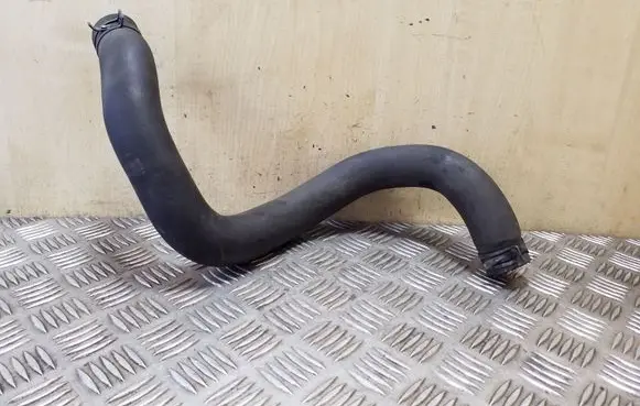 Nissan Qashqai Engine coolant pipe/hose