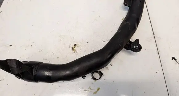 Volkswagen PASSAT B7 Intercooler hose/pipe 5N0145840G
