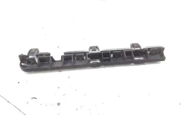 BMW 5 F10 F11 Front bumper mounting bracket 718477510