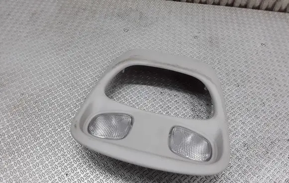 Jeep Grand Cherokee (WJ) Front seat light
