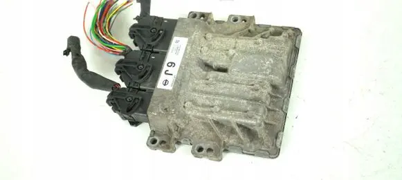 Nissan Juke I F15 Engine control unit/module ECU 23710HY00C