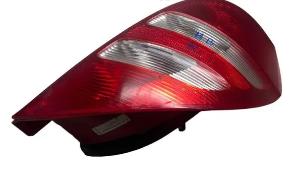 Mercedes-Benz A W169 Rear/tail lights A1698200464R 3330728004