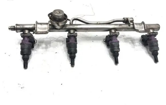 Mercedes-Benz C AMG W203 Fuel main line pipe 0000787249