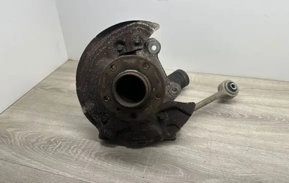 BMW 1 E81 E87 Front wheel hub 6773209