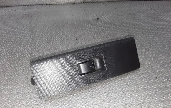 Toyota Corolla Verso AR10 Electric window control switch 742310F030