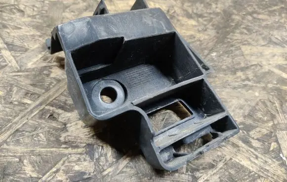 Volkswagen Golf VI Rear bumper mounting bracket 5K6807393A