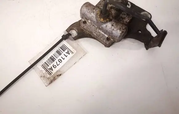 Toyota Avensis T250 Brake power pressure regulator 