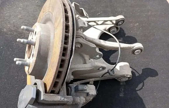 Tesla Model S Rear wheel hub spindle/knuckle 