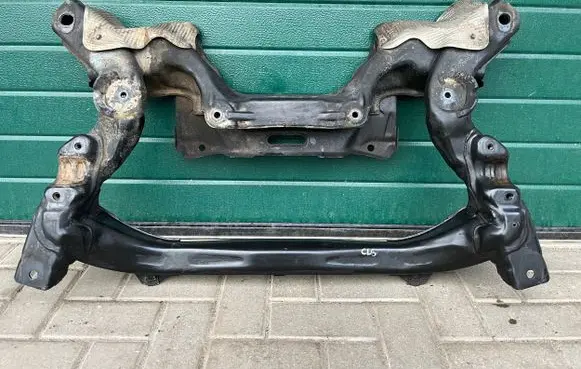Mercedes-Benz CLS C219 Front subframe A2116010037 R0408A06