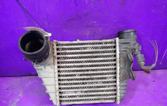 Skoda Octavia Mk1 (1U) Intercooler radiator
