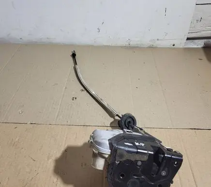Front door lock