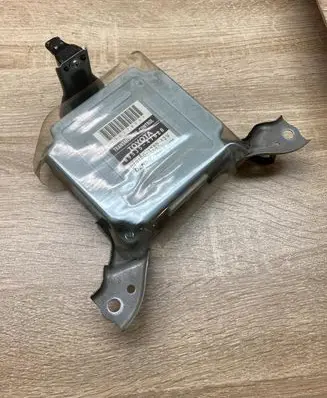 Toyota Prius (XW20) Gearbox control unit/module 8953547020 0791001780